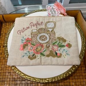 Pretty Beaded “Picture Perfect” Make-Up Bag NWT